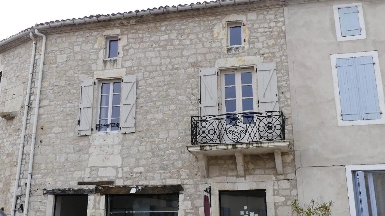 La Montcuquoise Apartment France
