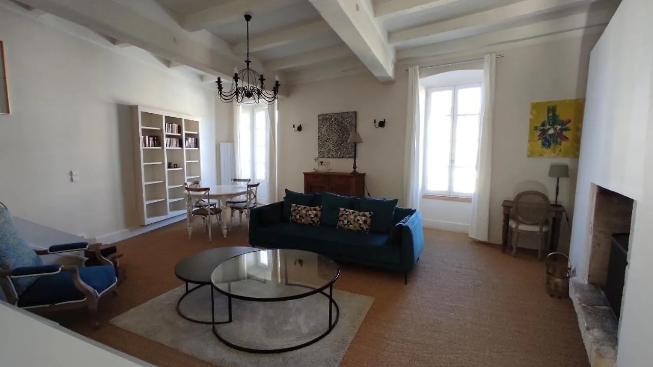 La Montcuquoise Apartment